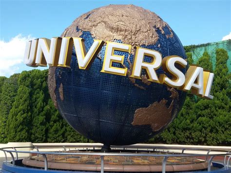 Places to Visit in Osaka Bay Area – USJ, Kaiyukan .